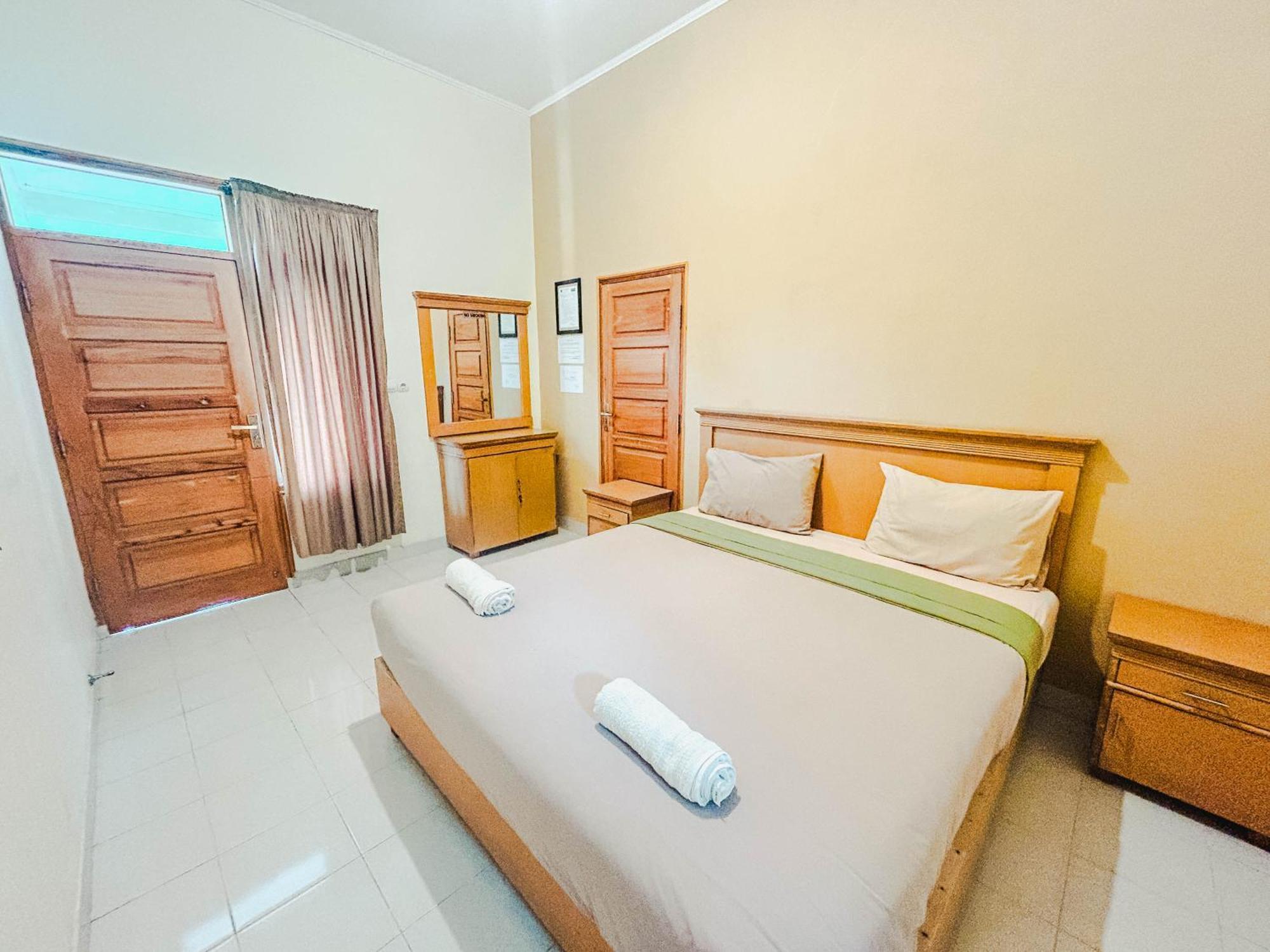 Lembah Rinjani Villa & Resto Syariah By Ecommerceloka Sembalunlawang Extérieur photo