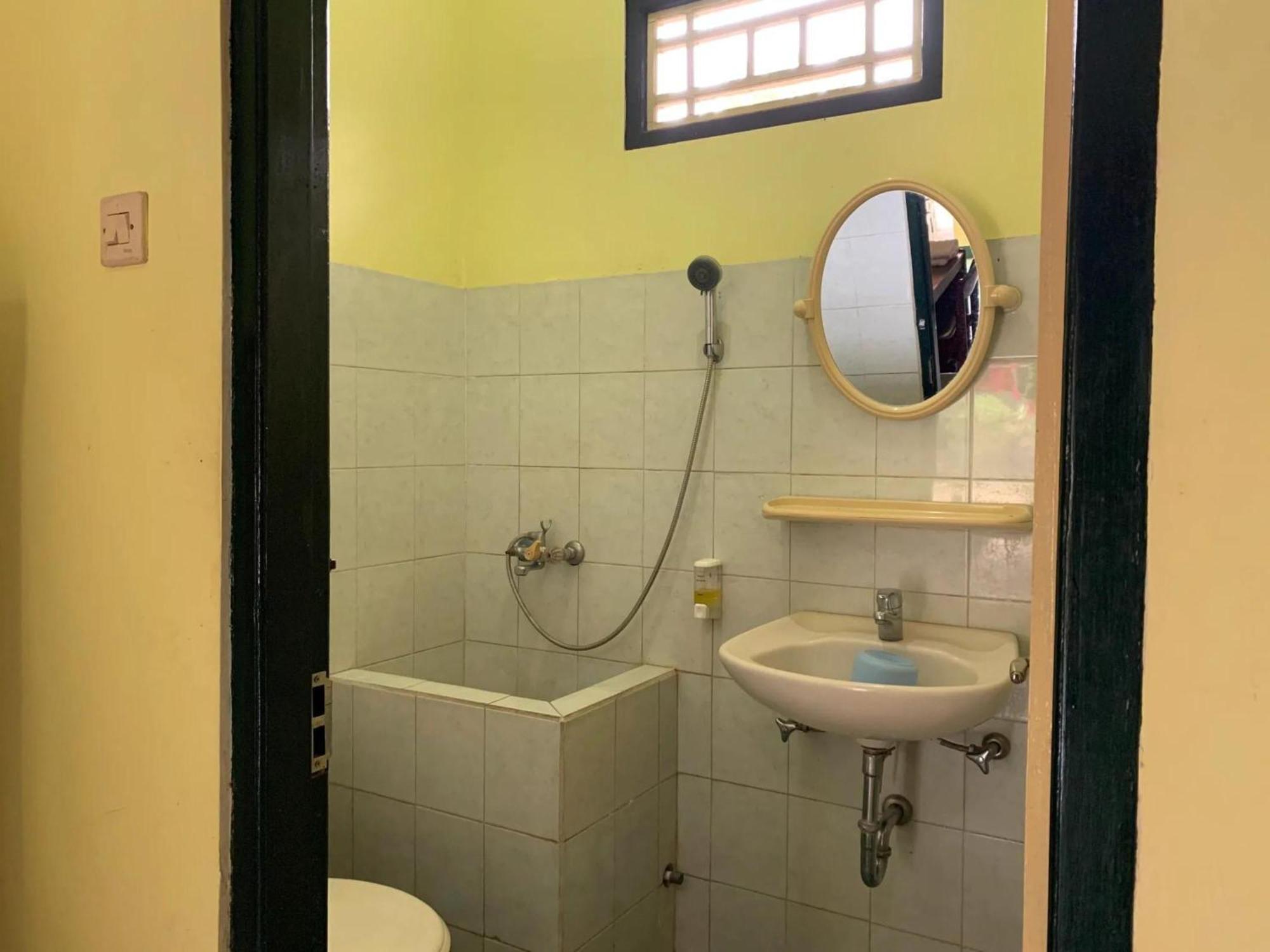 Lembah Rinjani Villa & Resto Syariah By Ecommerceloka Sembalunlawang Extérieur photo