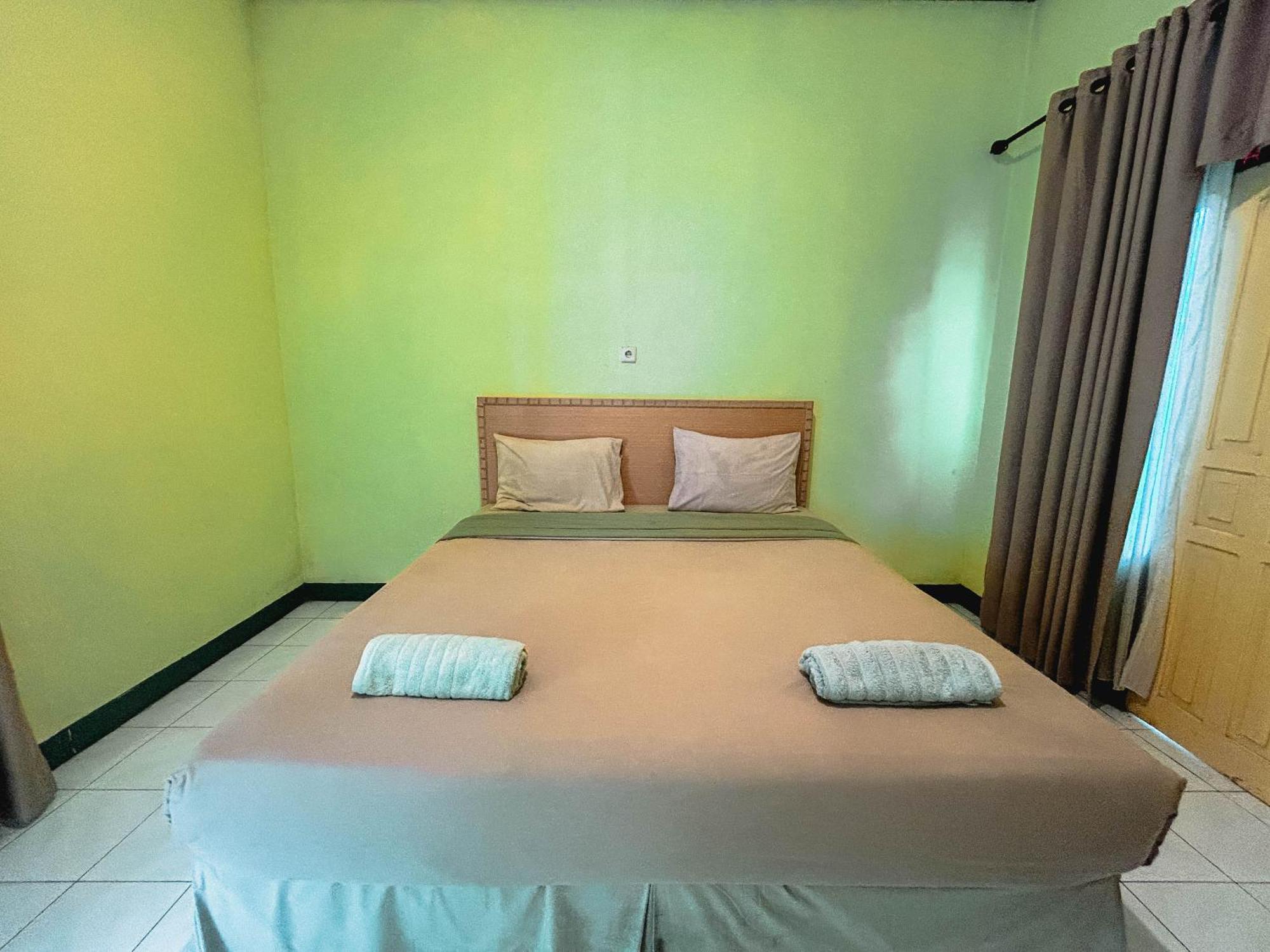 Lembah Rinjani Villa & Resto Syariah By Ecommerceloka Sembalunlawang Extérieur photo