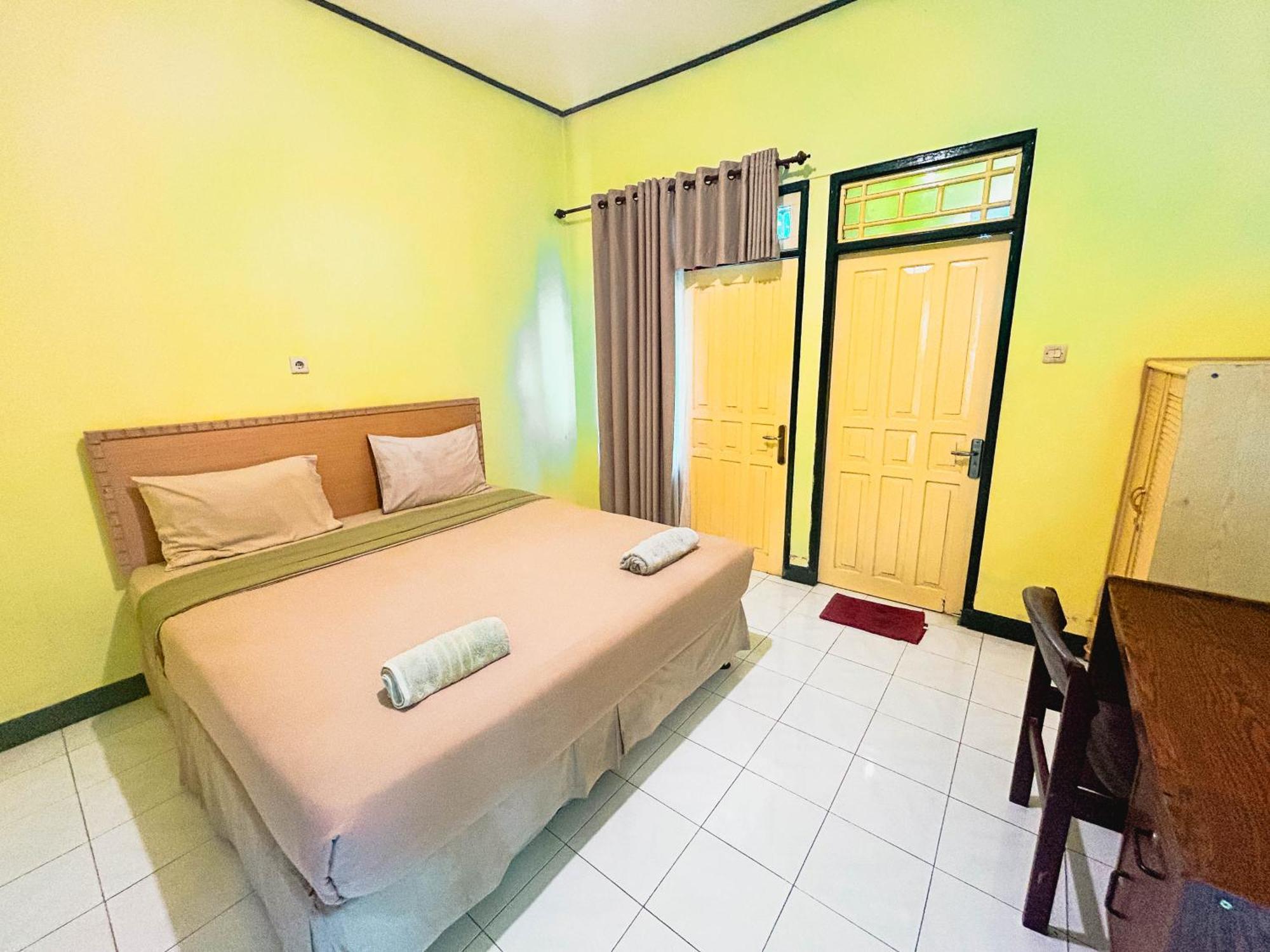 Lembah Rinjani Villa & Resto Syariah By Ecommerceloka Sembalunlawang Extérieur photo